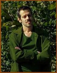 ...ах, бедный Йорик, и ничего-то не исправишь, ему теперь можно только посочувствовать...